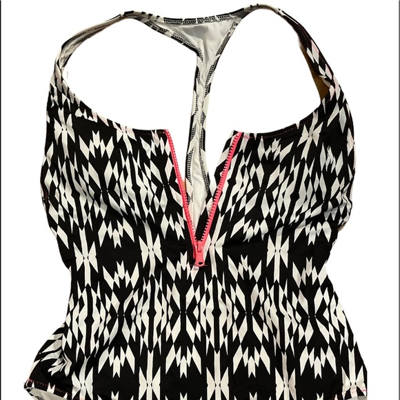 Victoria’s Secret One Piece Neon Zipper - Picture 4 of 4